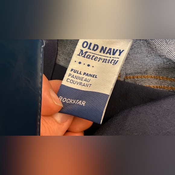 Rockstar full panel maternity jean Old Navy Sz: 8 short - Picture 4 of 6